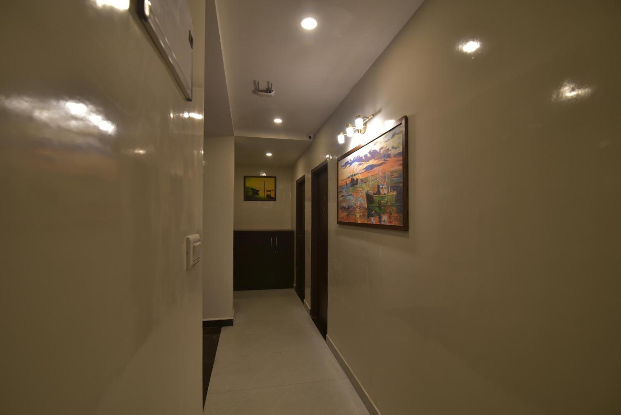 Address 24 Inn Bangalore Dış mekan fotoğraf