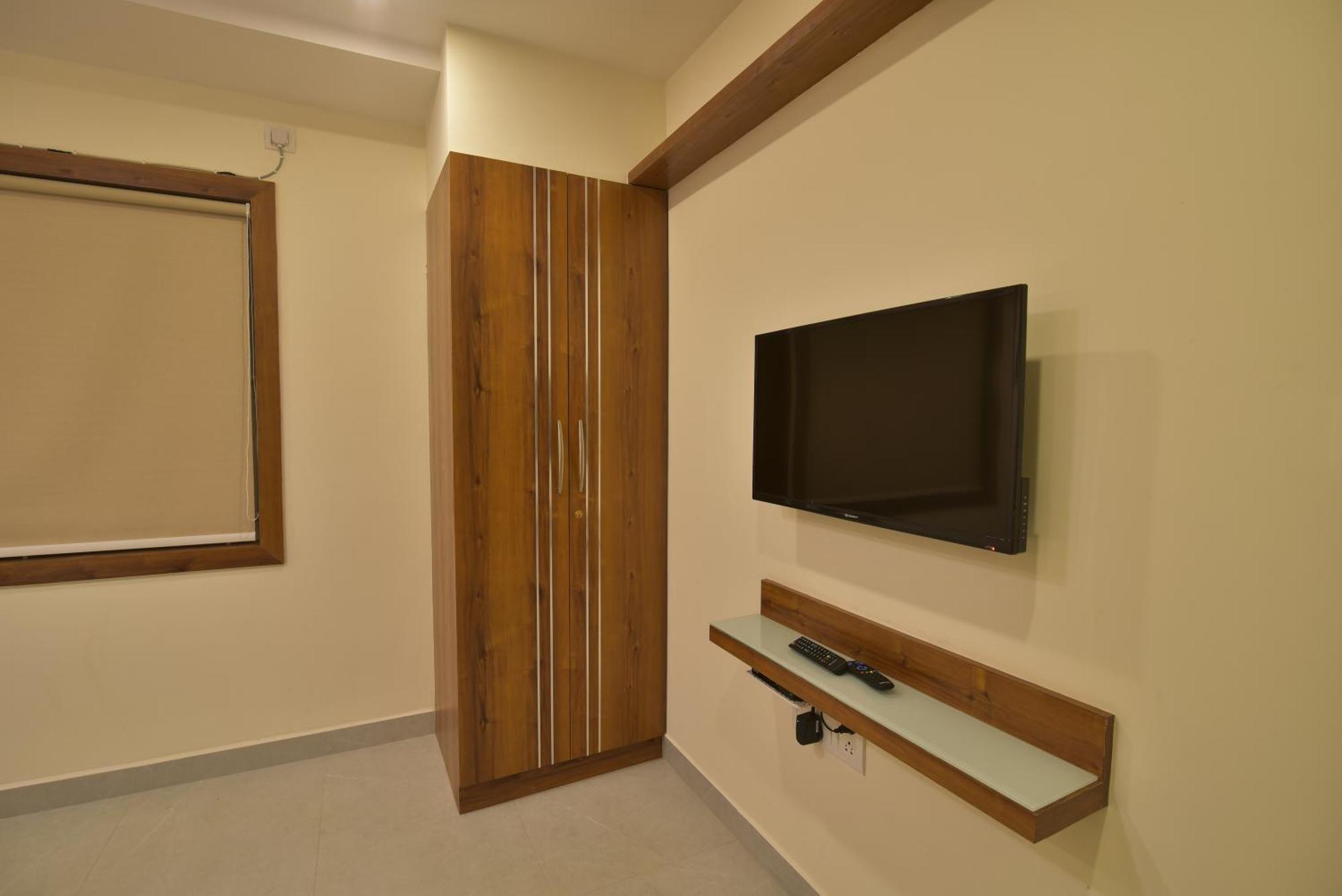 Address 24 Inn Bangalore Dış mekan fotoğraf