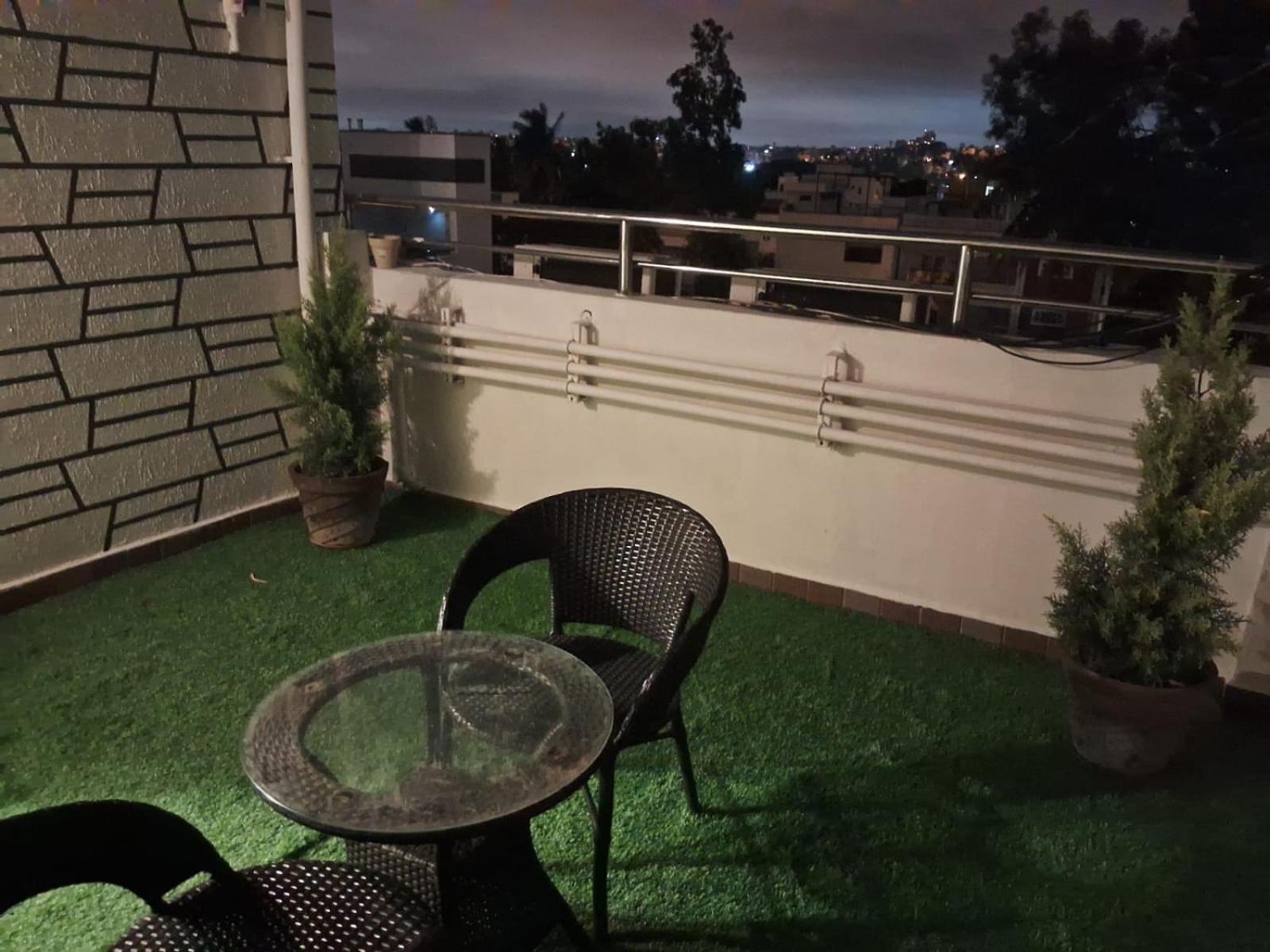 Address 24 Inn Bangalore Dış mekan fotoğraf