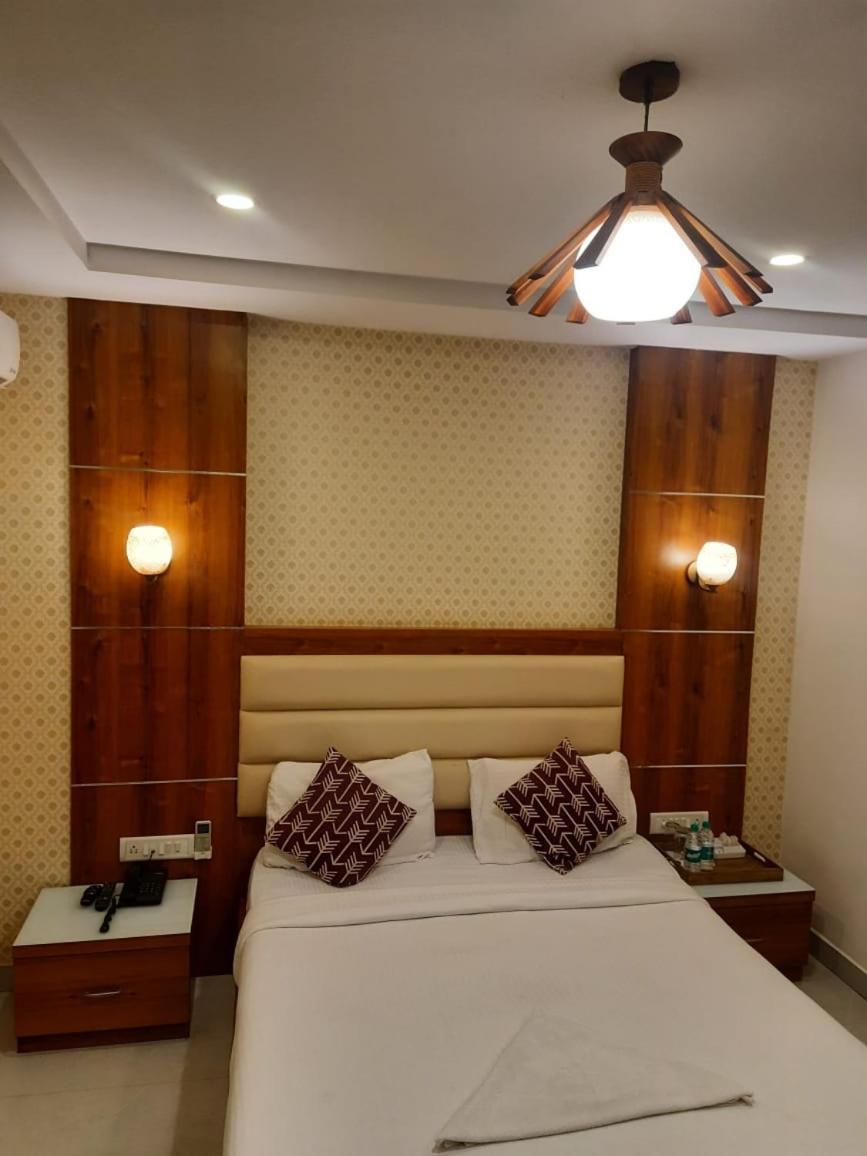 Address 24 Inn Bangalore Dış mekan fotoğraf