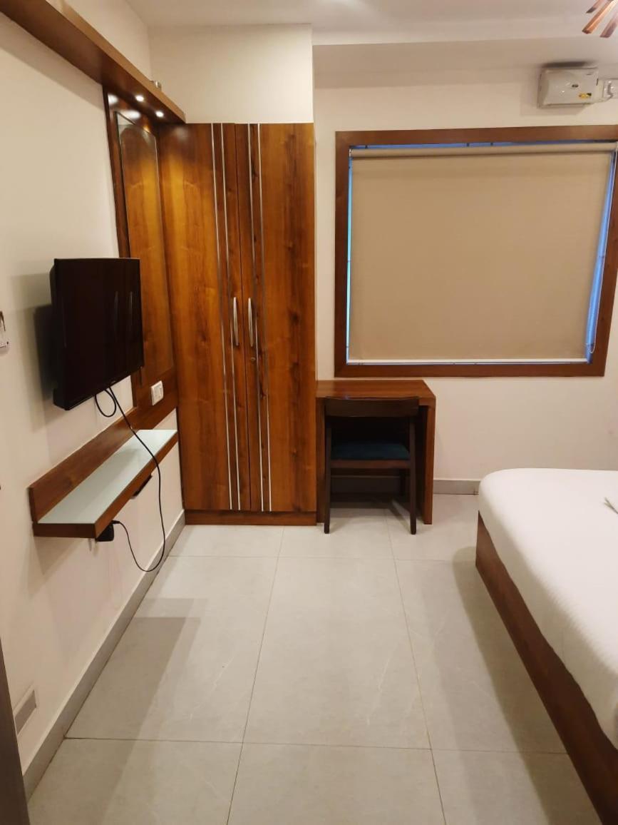 Address 24 Inn Bangalore Dış mekan fotoğraf